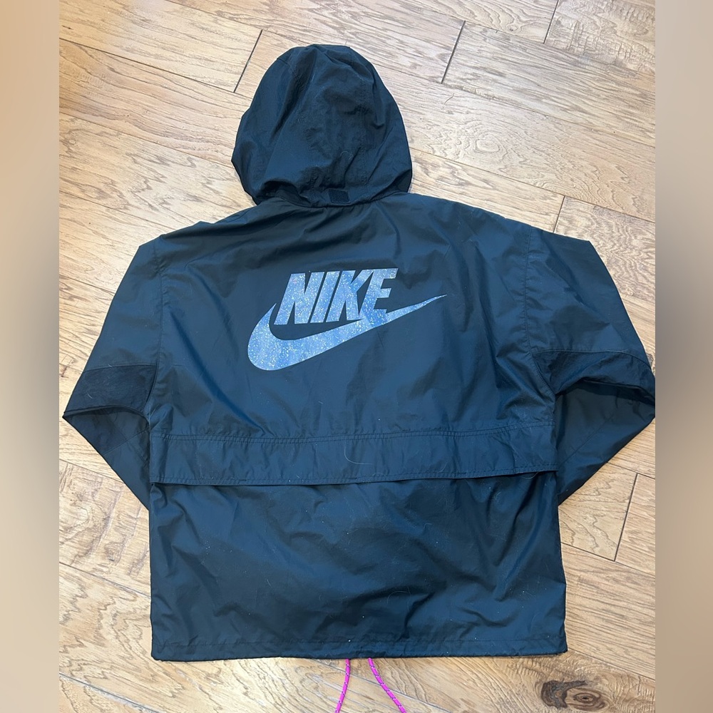 Nike jacket - Picture 2 of 3